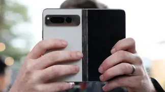 4 Android Phone Accessories That Are Built To Last