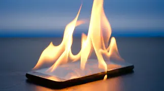 9 Easy Ways To Cool Down Your Phone Without Turning It Off